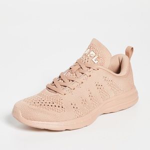 Like New in Box APL Athletic Propulsion Labs Techloom Pro Sneakers Caramel 7.5